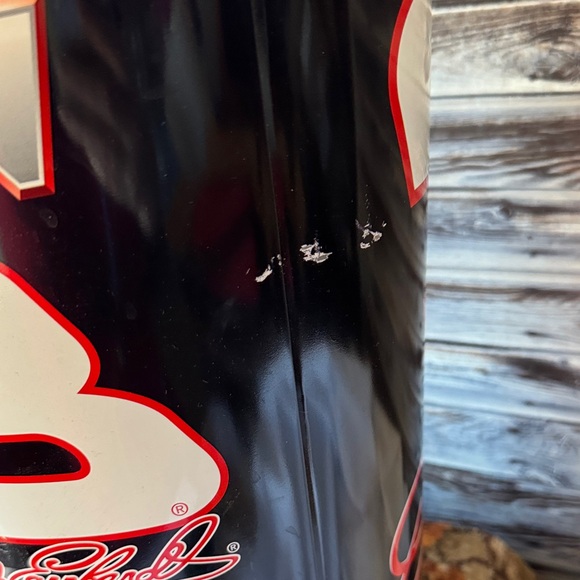 Black and Red Racing Trash Can. - Picture 4 of 6